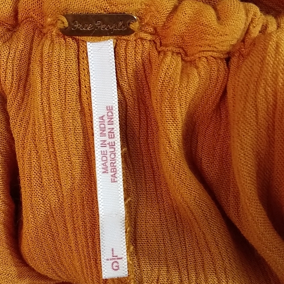Free People 100% Viscose. Large - Picture 7 of 8